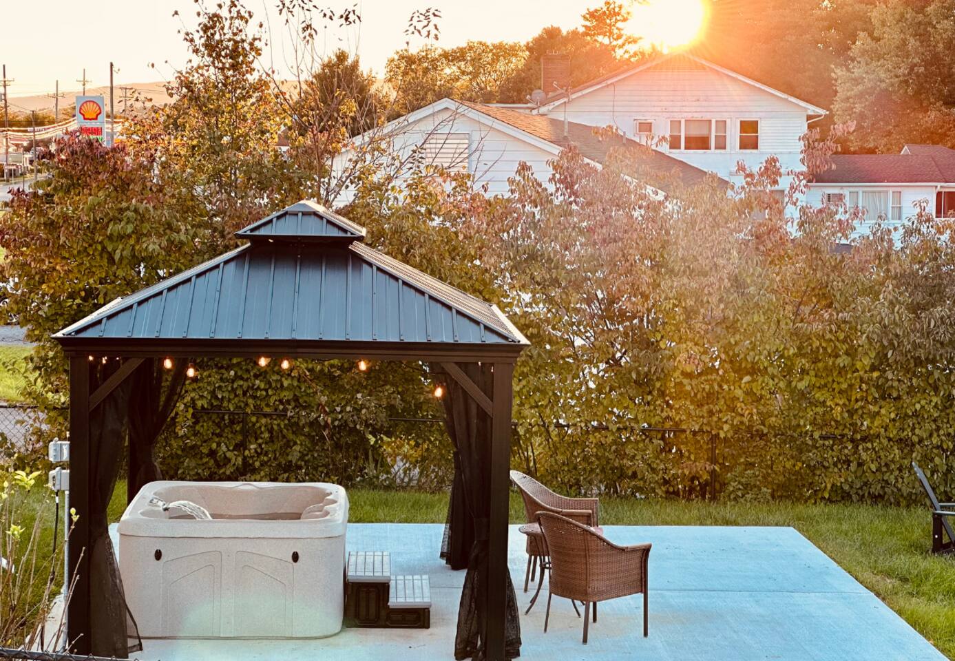 All Seasons Cottage - Game Room - Firepit By Zen Living Short Term Rental