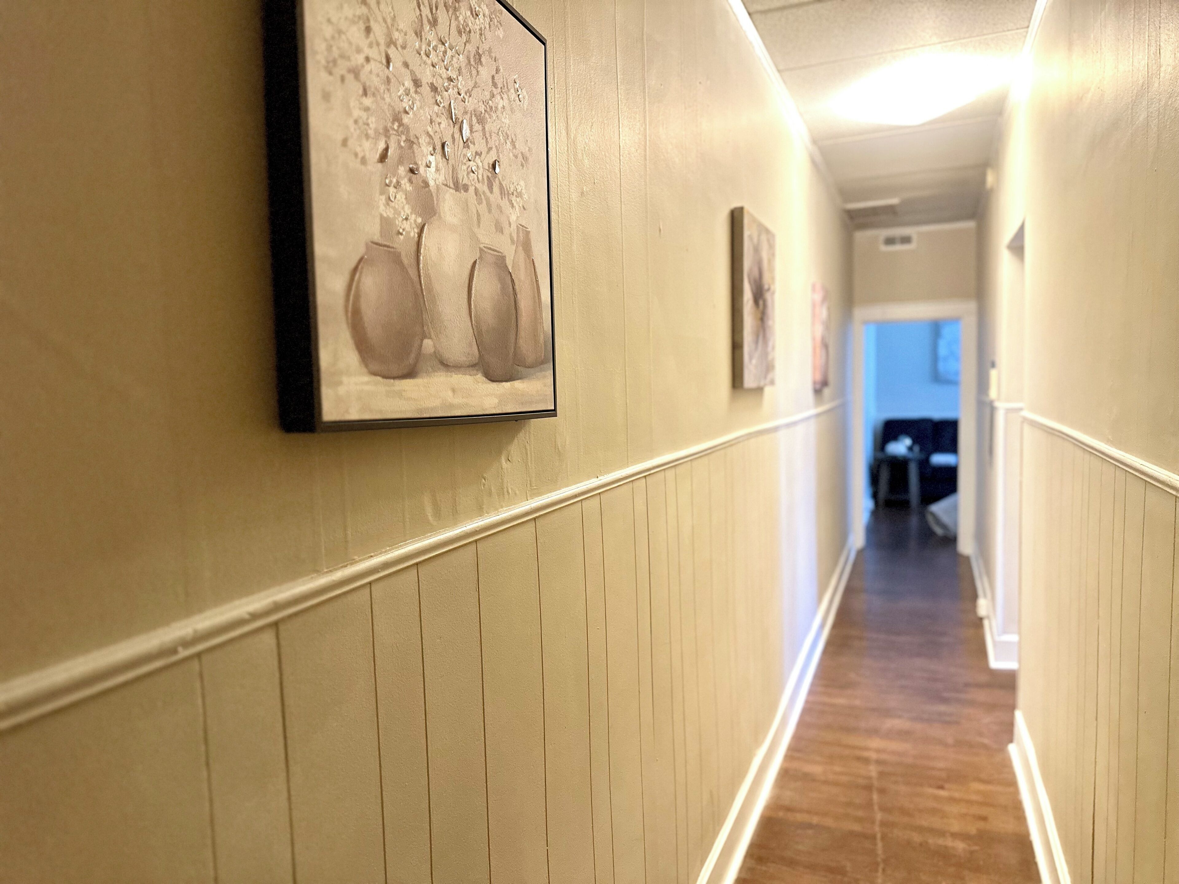 The Harrison G | KING 1BD/1BA Apt near Riverfront
