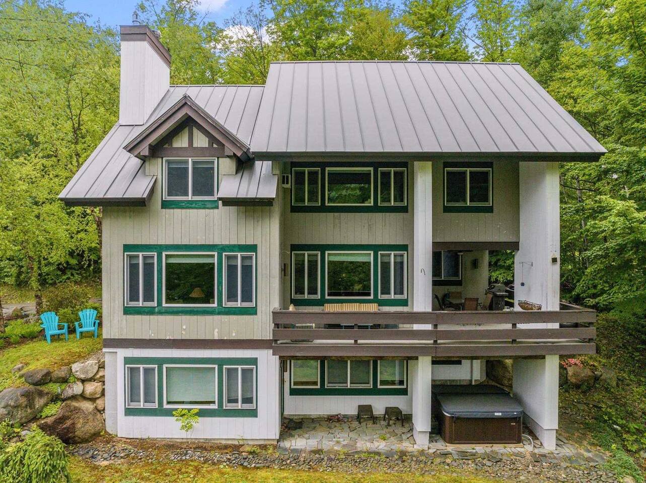 Gavia Chalet | Hot Tub | Slope Views | Ice Castles