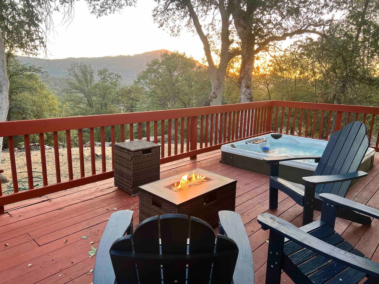 Hillsborough Heights - hot tub, EV, game room