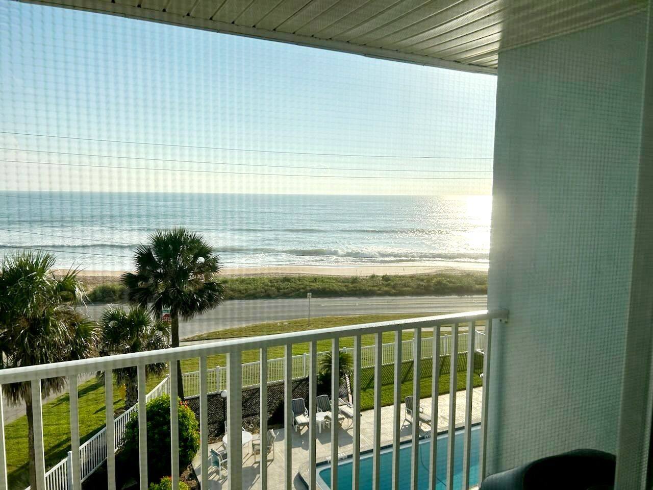 2 bdrm Ormond Beachside Luxury Townhouse w/pool