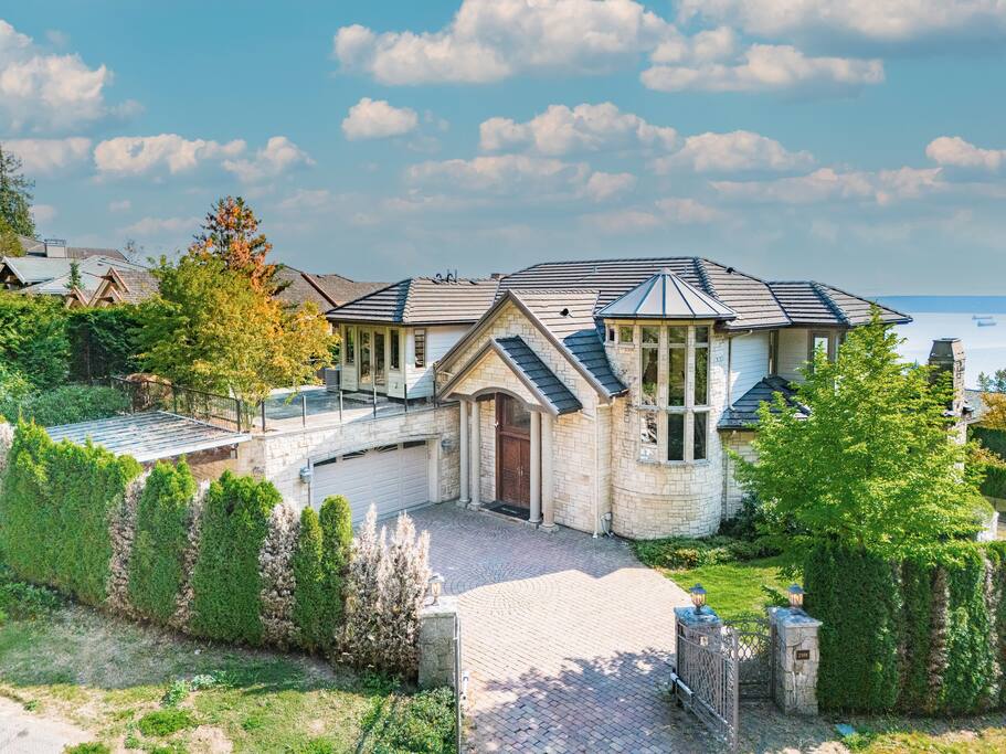 "NEW" Oceanview Mansion | Pool & Theater