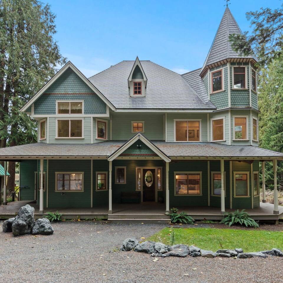 Green Victoria - Hot Tub, Olympic Natl Park 4BR