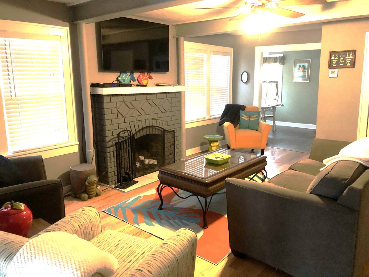 Cottage Near Lake*Comfy for 12*King bed*Firepit