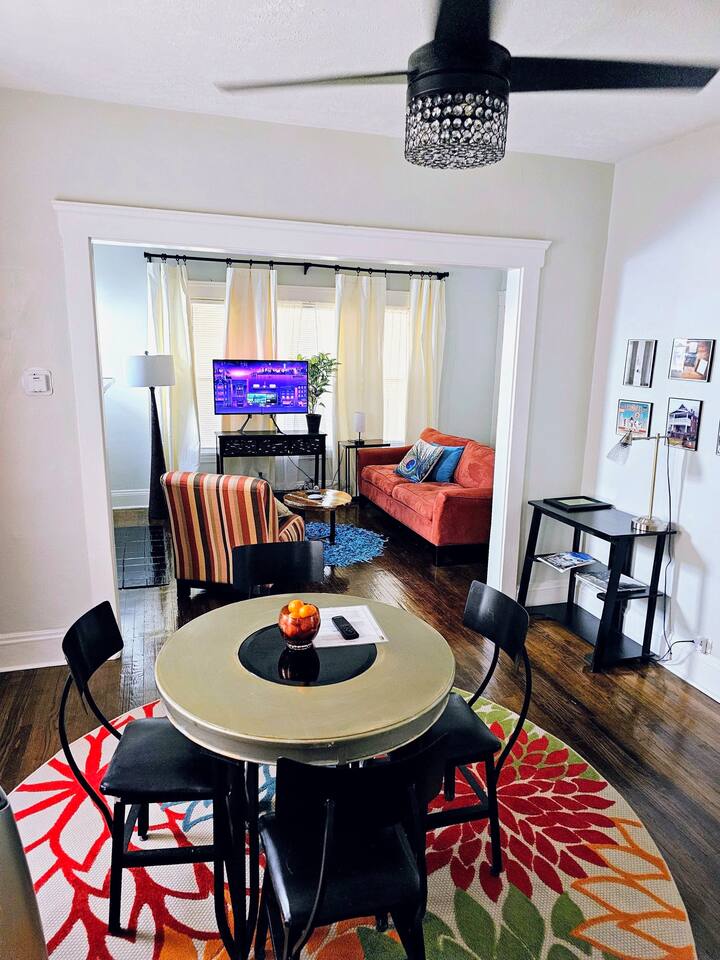 Charming! near CLE Clinic/UH/CWRU/Dwntwn w/porch