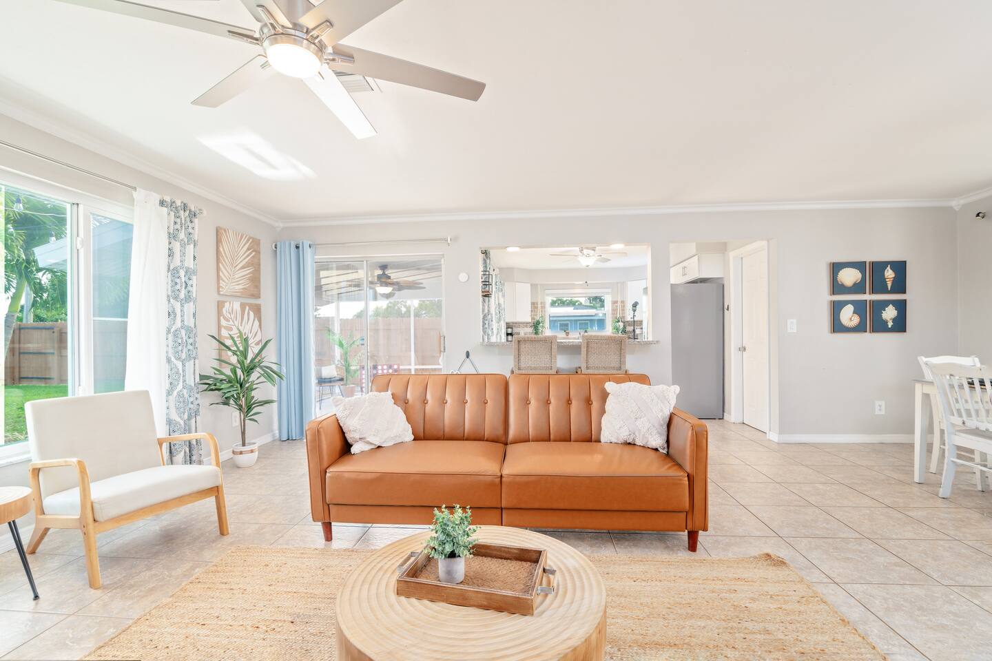 Private Oasis with Pool & Hot Tub