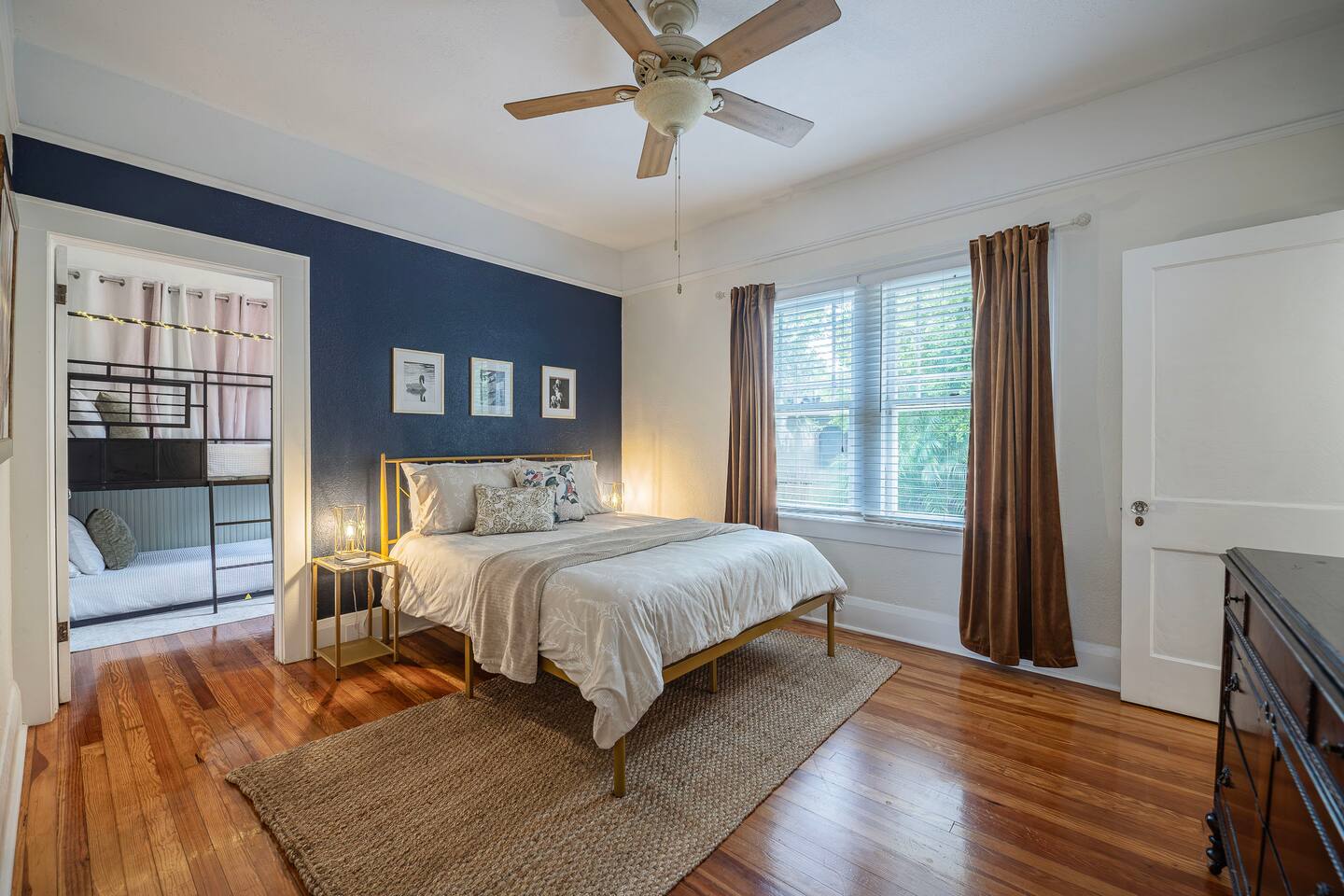 Bungalow on Belmar (Historic Lake Hollingsworth)