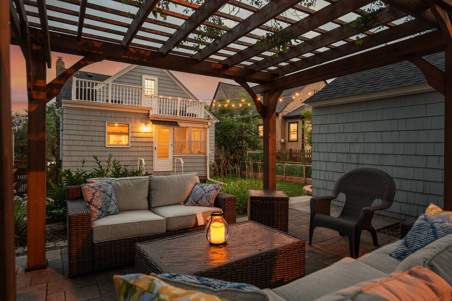 Stylish 3BR Home in Prime St. Paul Location