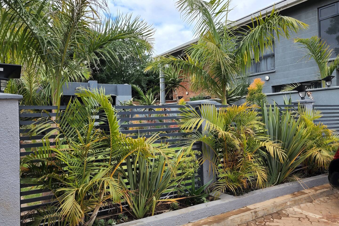 Sitari Estates: 3BR Home w/ Pool & Private Garden