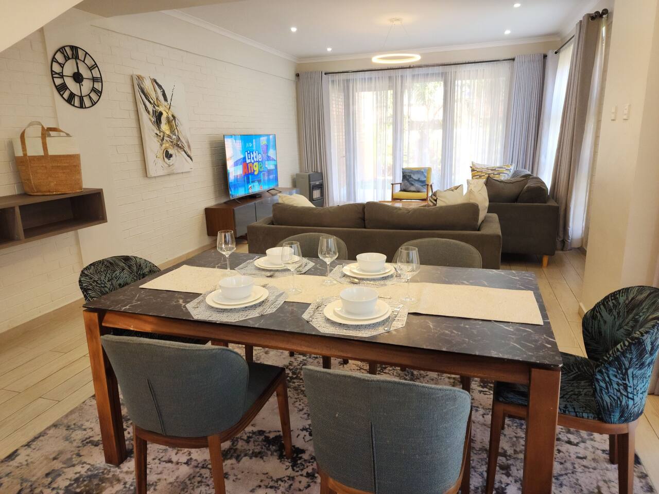 Luxury 3 Bedrooms Duplex Villa