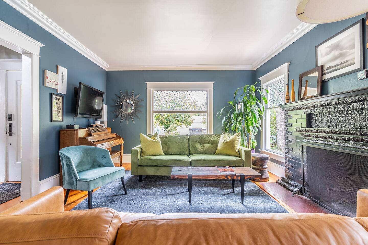 Seattle 5BR Craftsman w/ Private Hot Tub & Garden