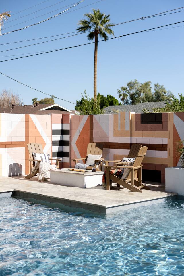 Christmas Available! 4 min to OldTown, plunge pool