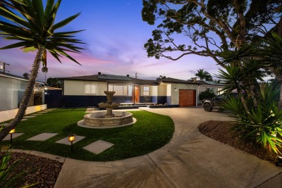 Group Getaway near Beach—Pool, Hot Tub, Sauna, Gym photo 3