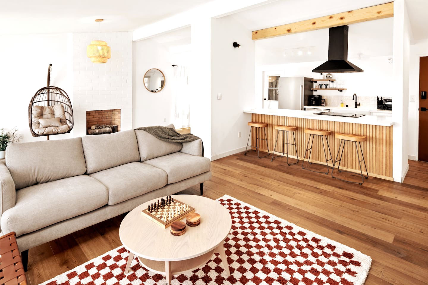 Casa Sunset 10m Beach & DT Views Firepit King Bed