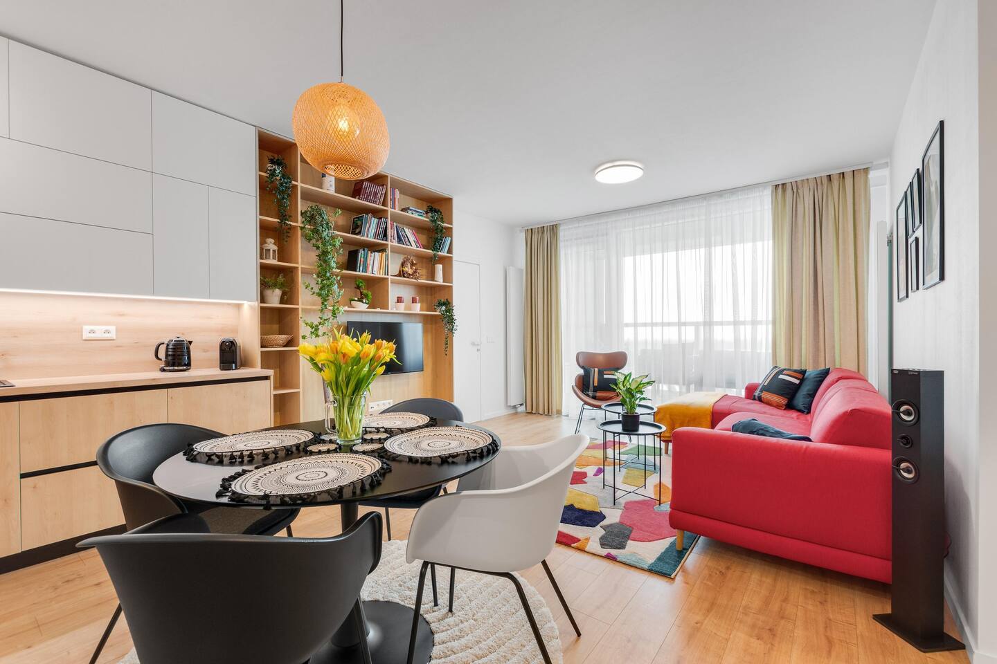 Na Dunaji, v centre pri Eurovea, parkovanie v cene