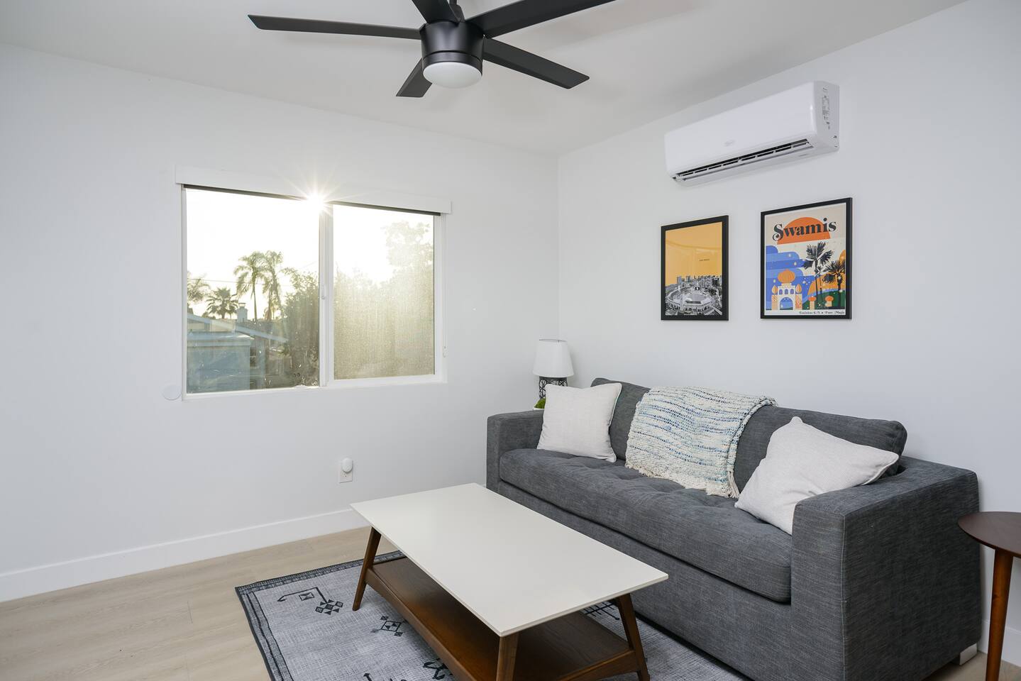 North Park W/Washer & Dryer Private Parking