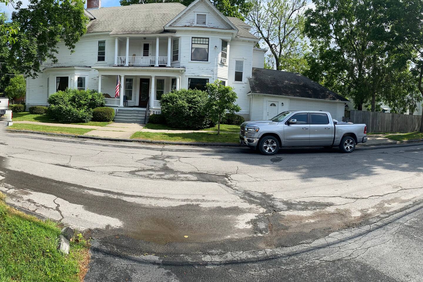 1st Class Rentals Munson Manor VII