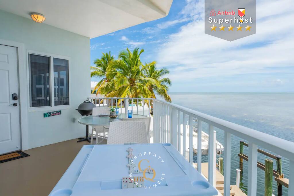 Stunning Ocean View Private Unit W/ Full Kitchen!