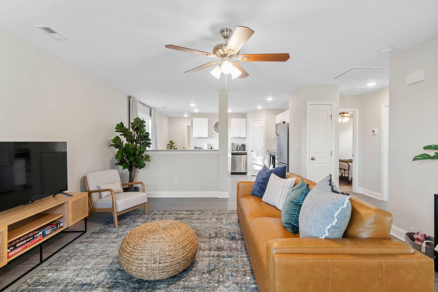 Comfy Cozy - Family Friendly - Pet Passionate