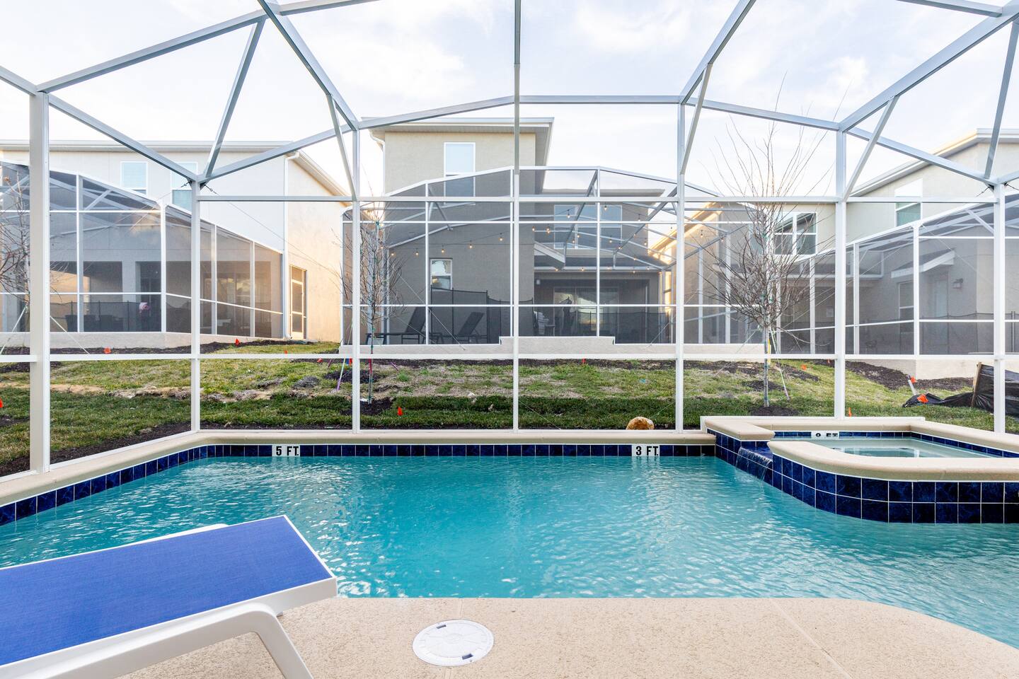 Luxury Theme Park & Golf Retreat