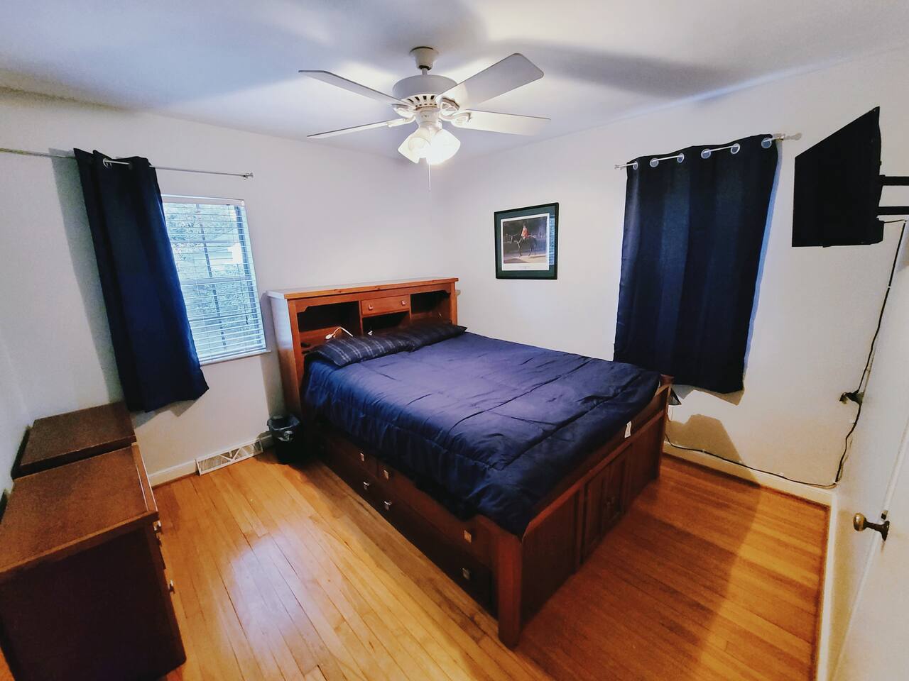 Kastle Livin'-Keeneland, UK, DT, walk 2 Kroger Fld