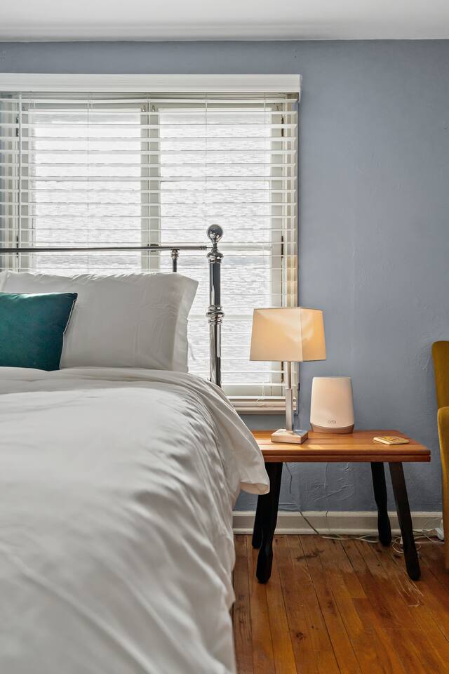 Alpine Hideout | Tranquil Back Deck Amidst Trees