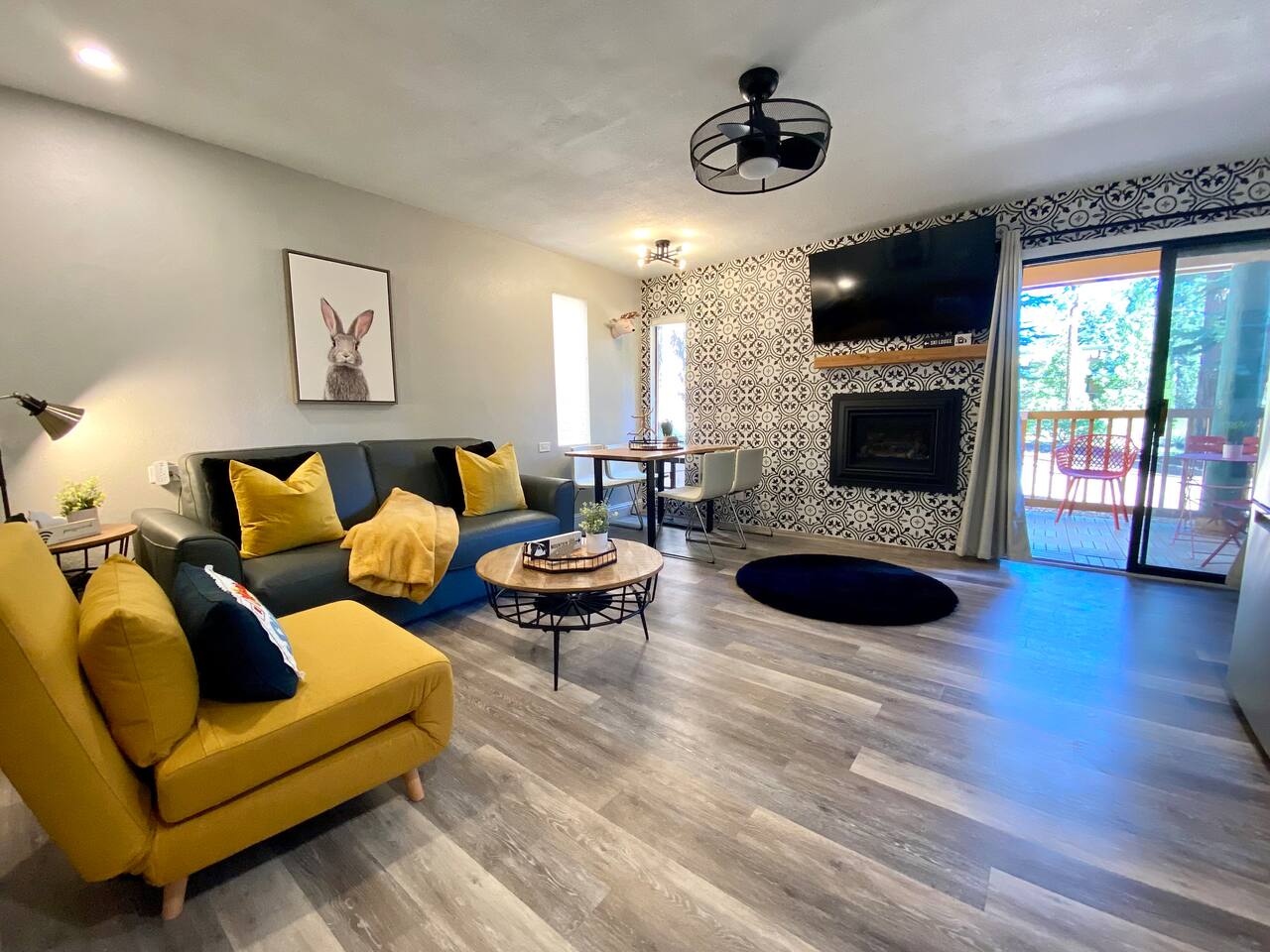 LazyBearYellow 5minFromKingsBeach&NorthstarPoolSpa