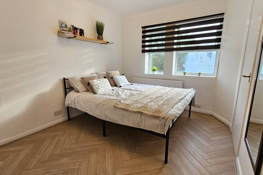 Renovated Studio - Camberwell