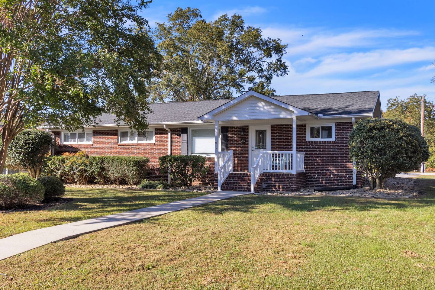 De Ila's Place-Monthly Rental 5 min from Downtown