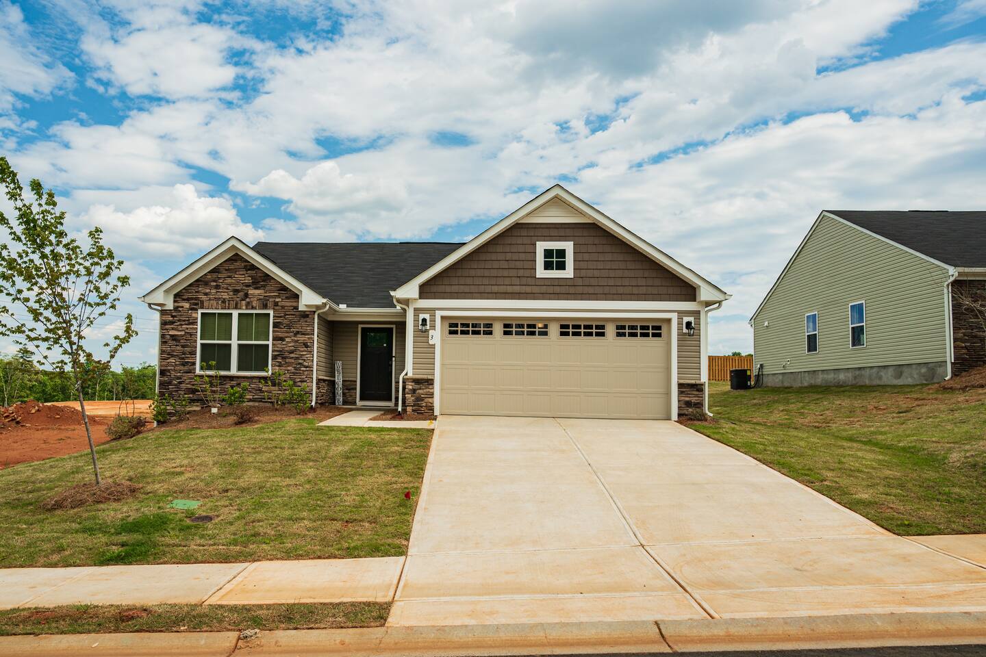 Creekstone Cottage- Monthly Rental 9 mi to DT GVL