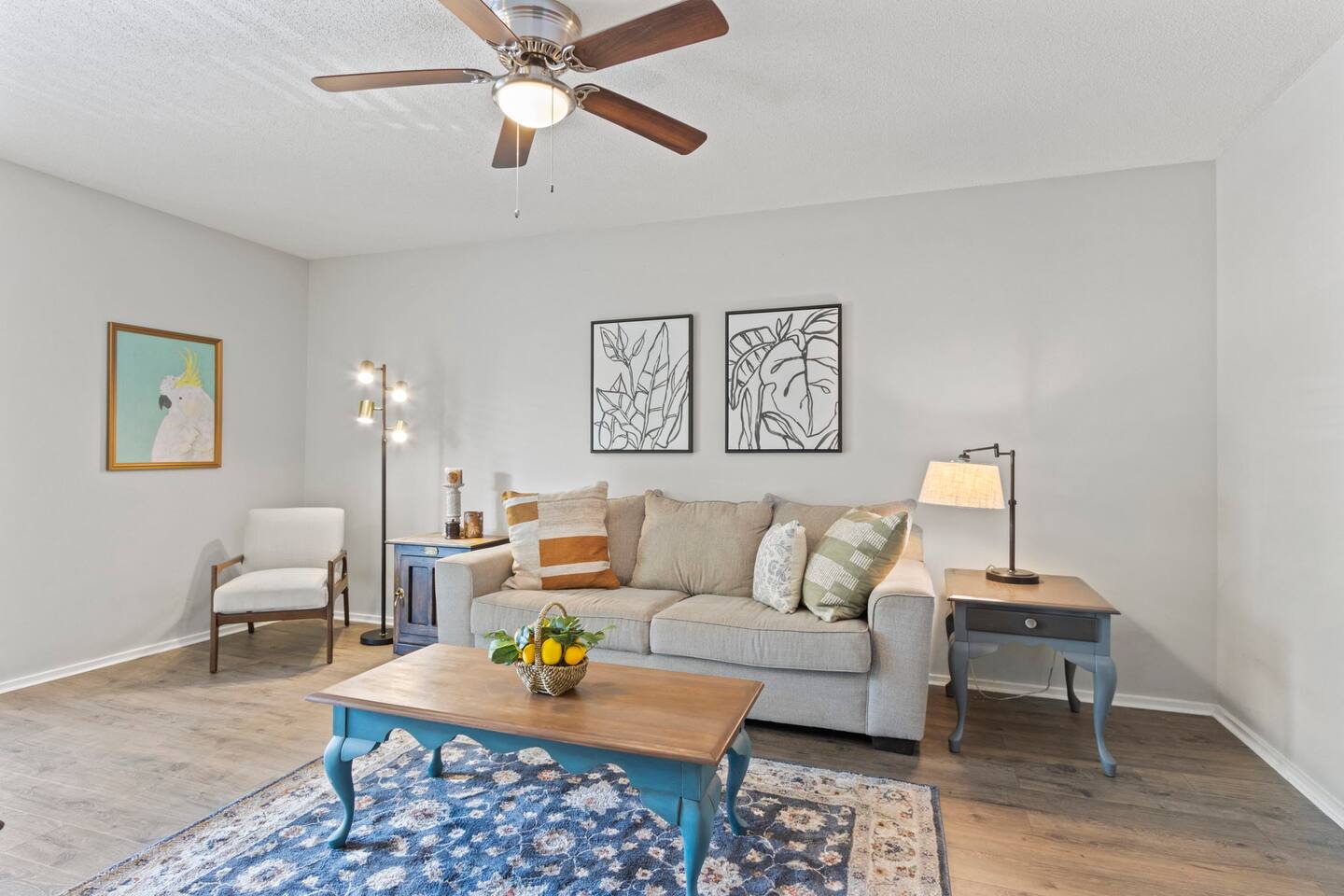 The Burrow @ Earle Street