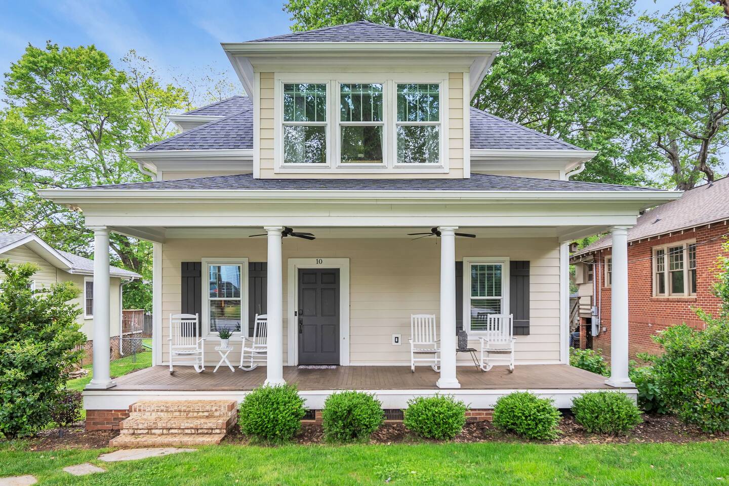 Augusta Place- Greenville Luxury Monthly Rental