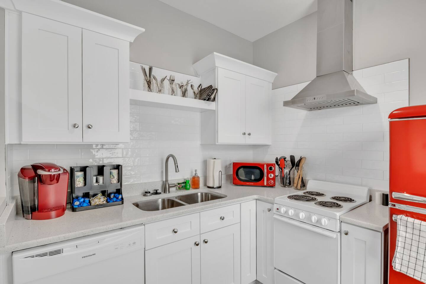 Charming 1BD/1BA Studio, 4 Miles to Downtown GVL