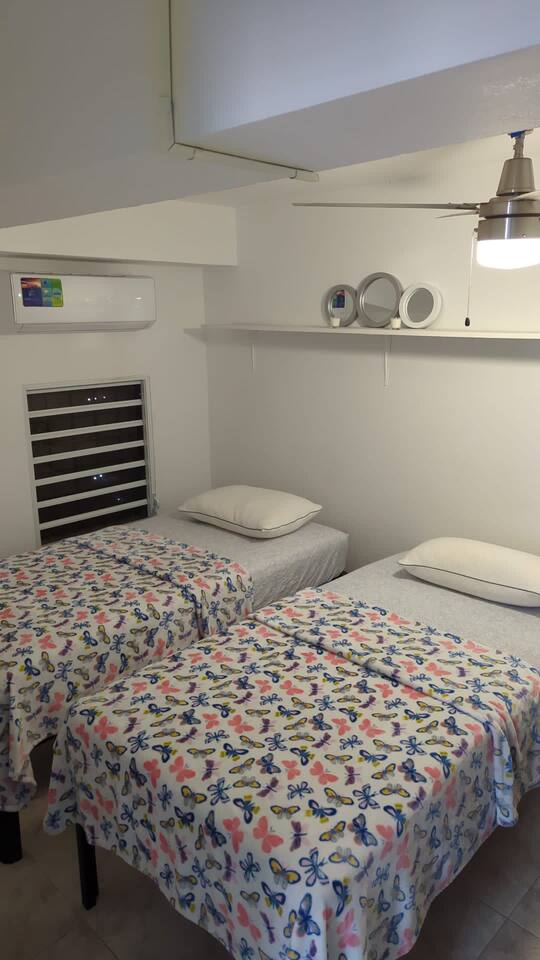 Two bedrooms close to Plaza Las Americas (201)