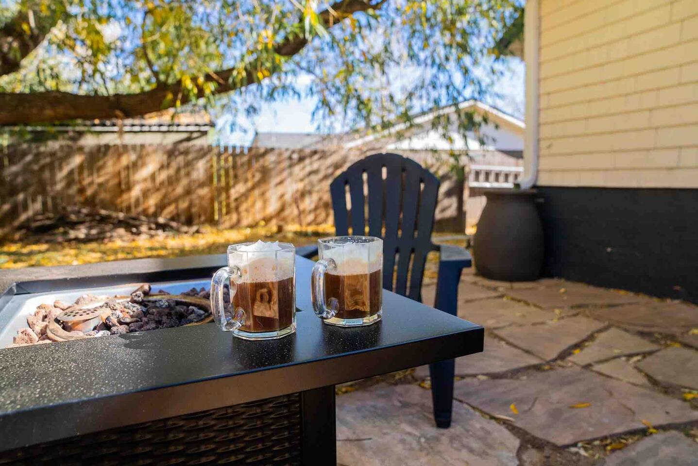 Trailside Cottage-Cozy fire pit