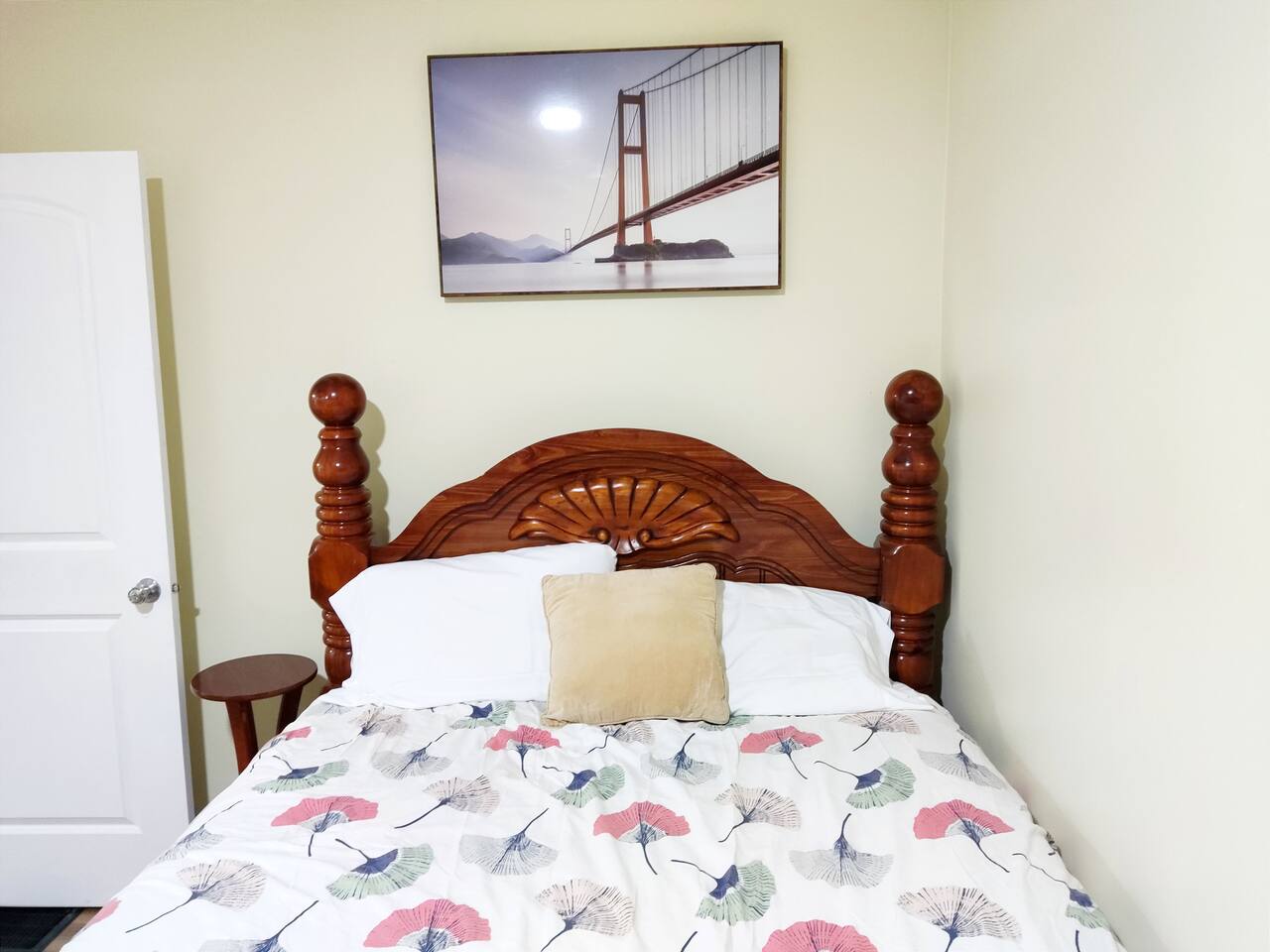 Cozy City Retreat- Private Room Near DT Indy-RM #3