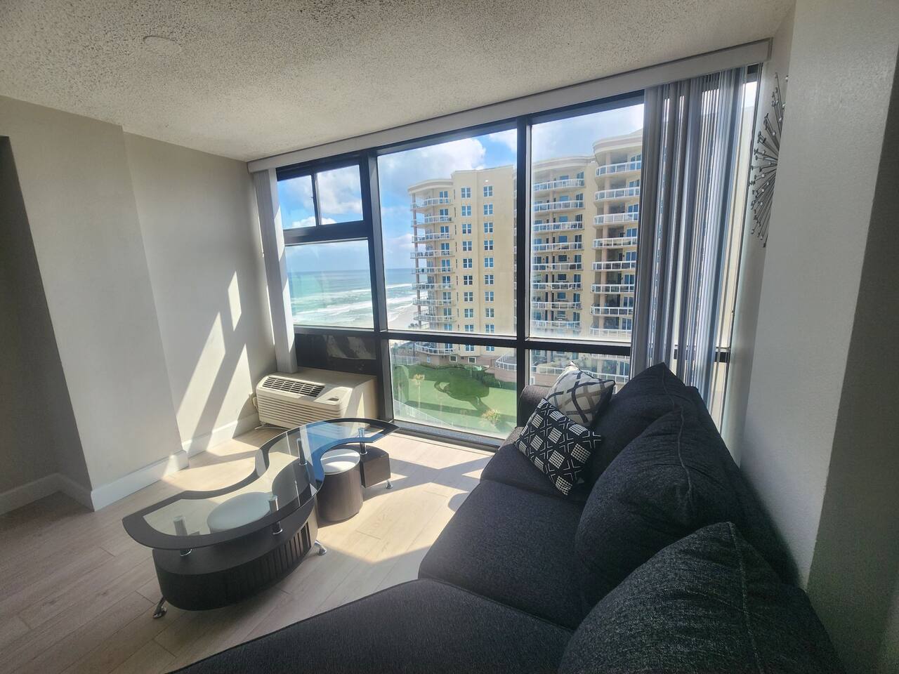 Daytona Beach Adjoining OceanView Modern Units