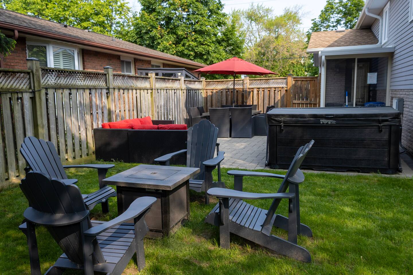 Henley House | Hot Tub | Firetable | 8 ppl