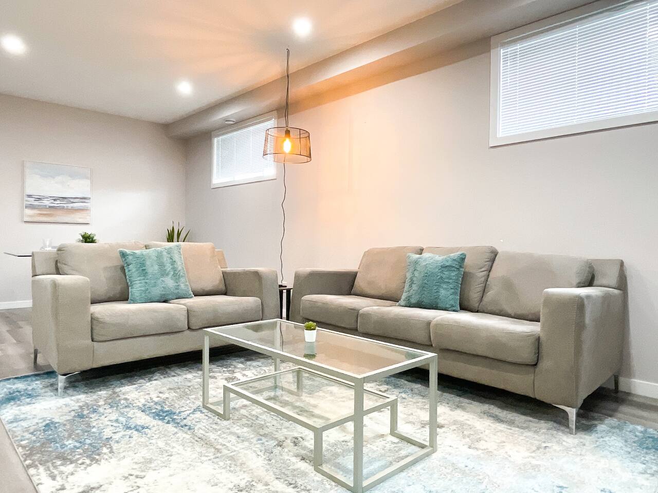 Upscale 2 Bedroom Downtown Apt - Unit 103