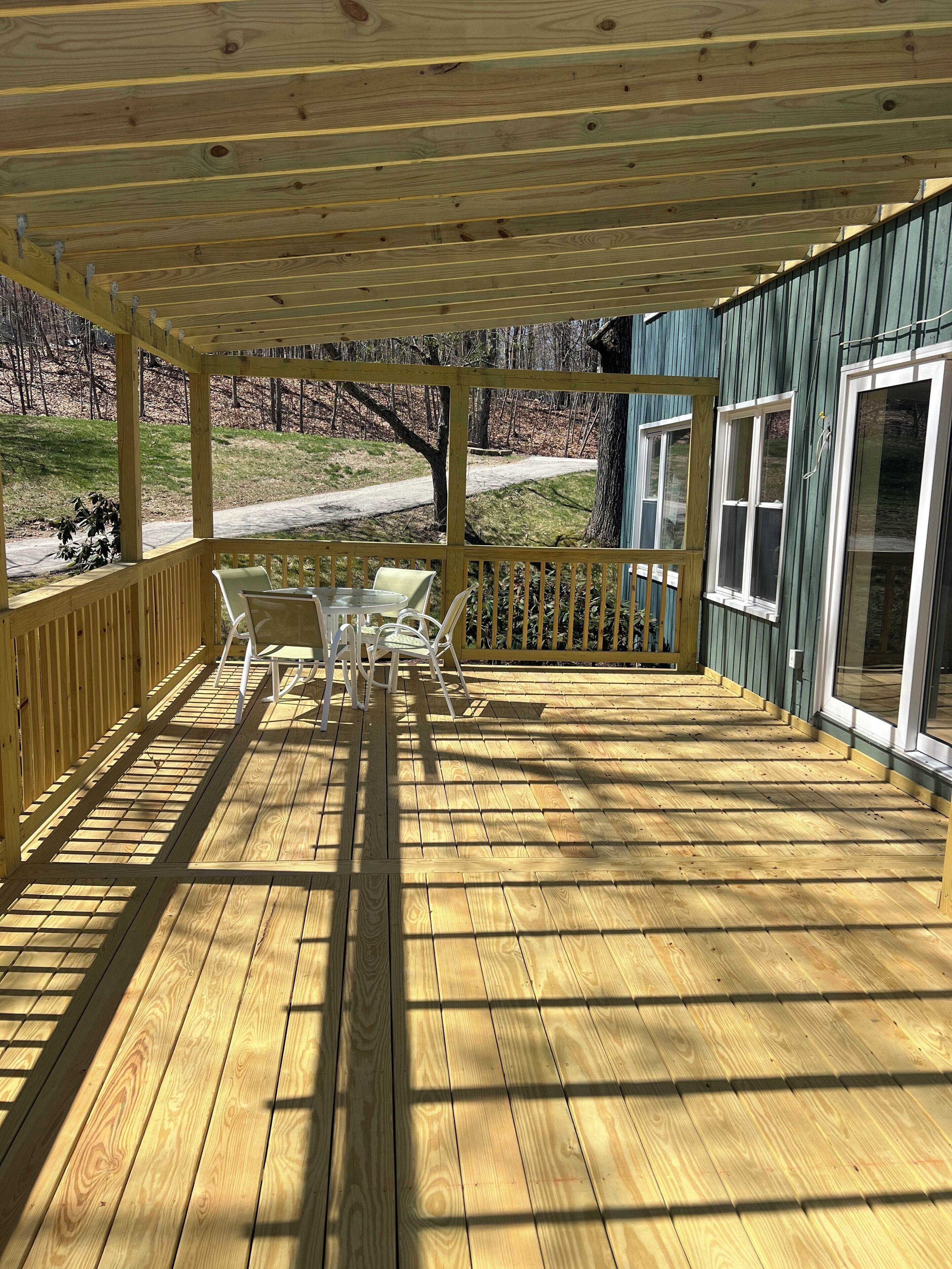 Seating area for 4