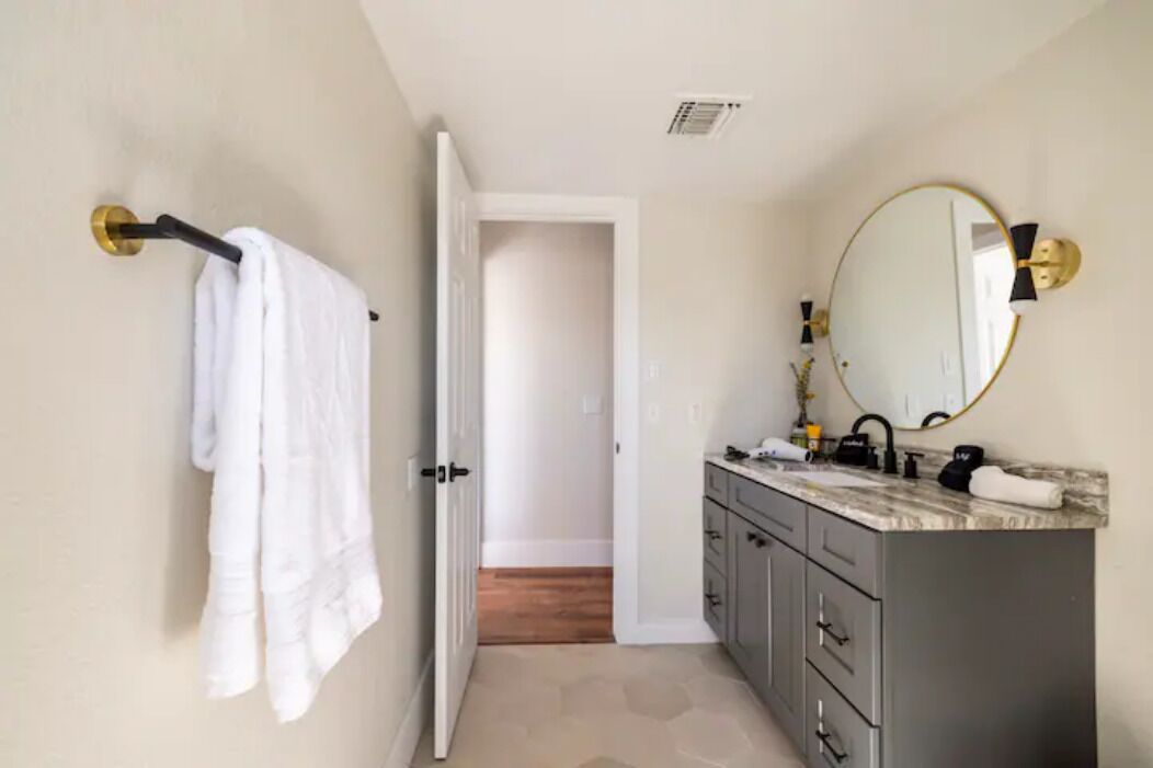 Property photo 85
