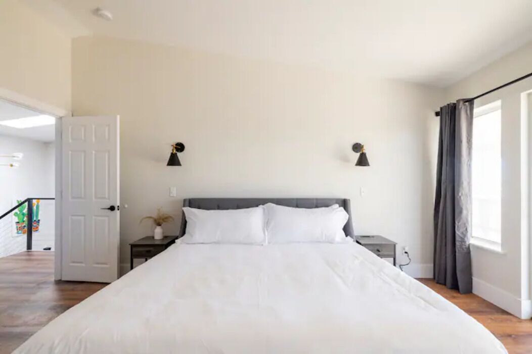 Property photo 98