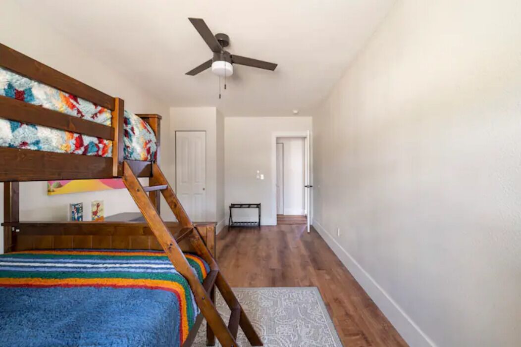 Property photo 111