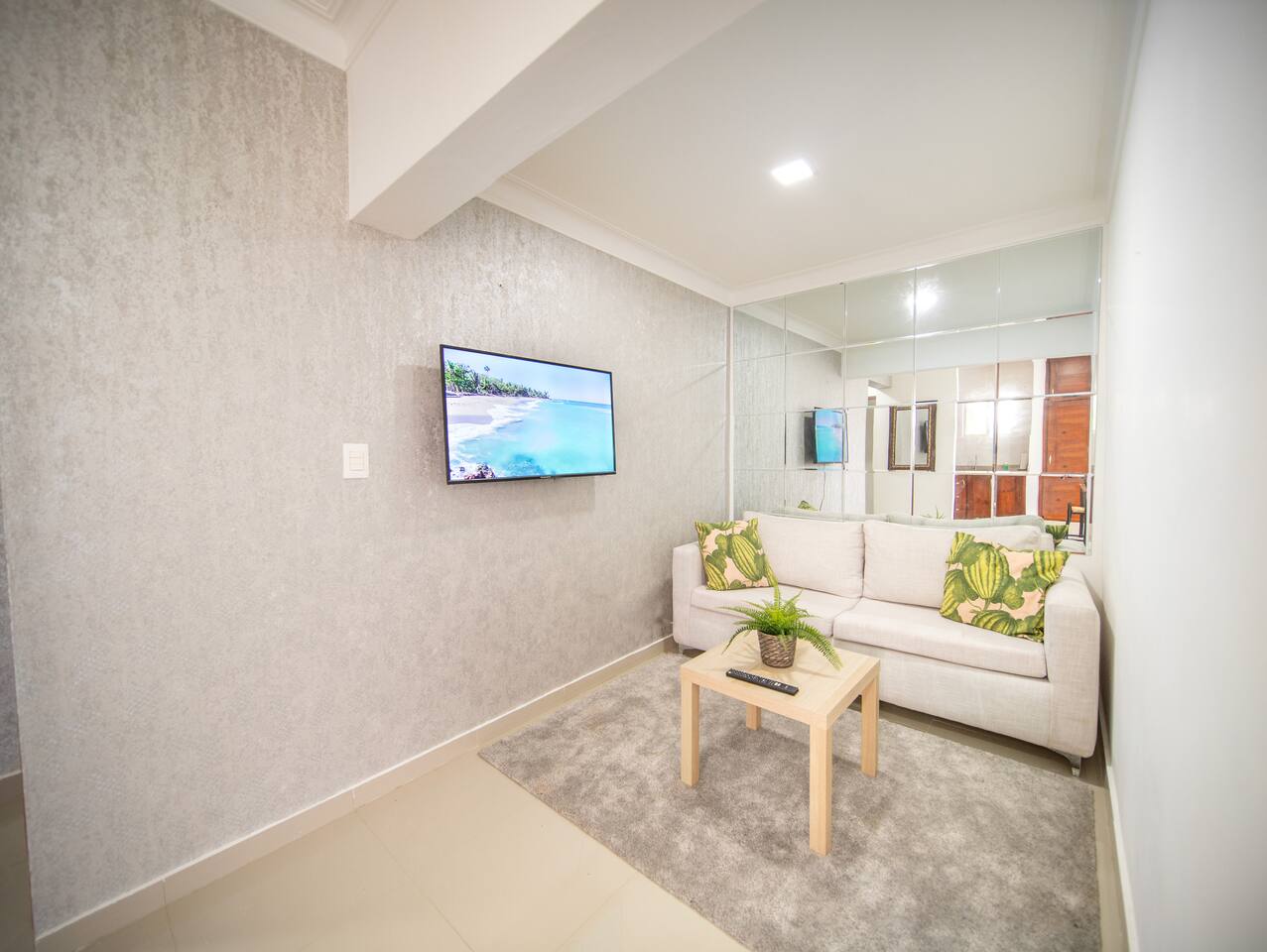 2BR APT in Sosúa Center - Strip zone!