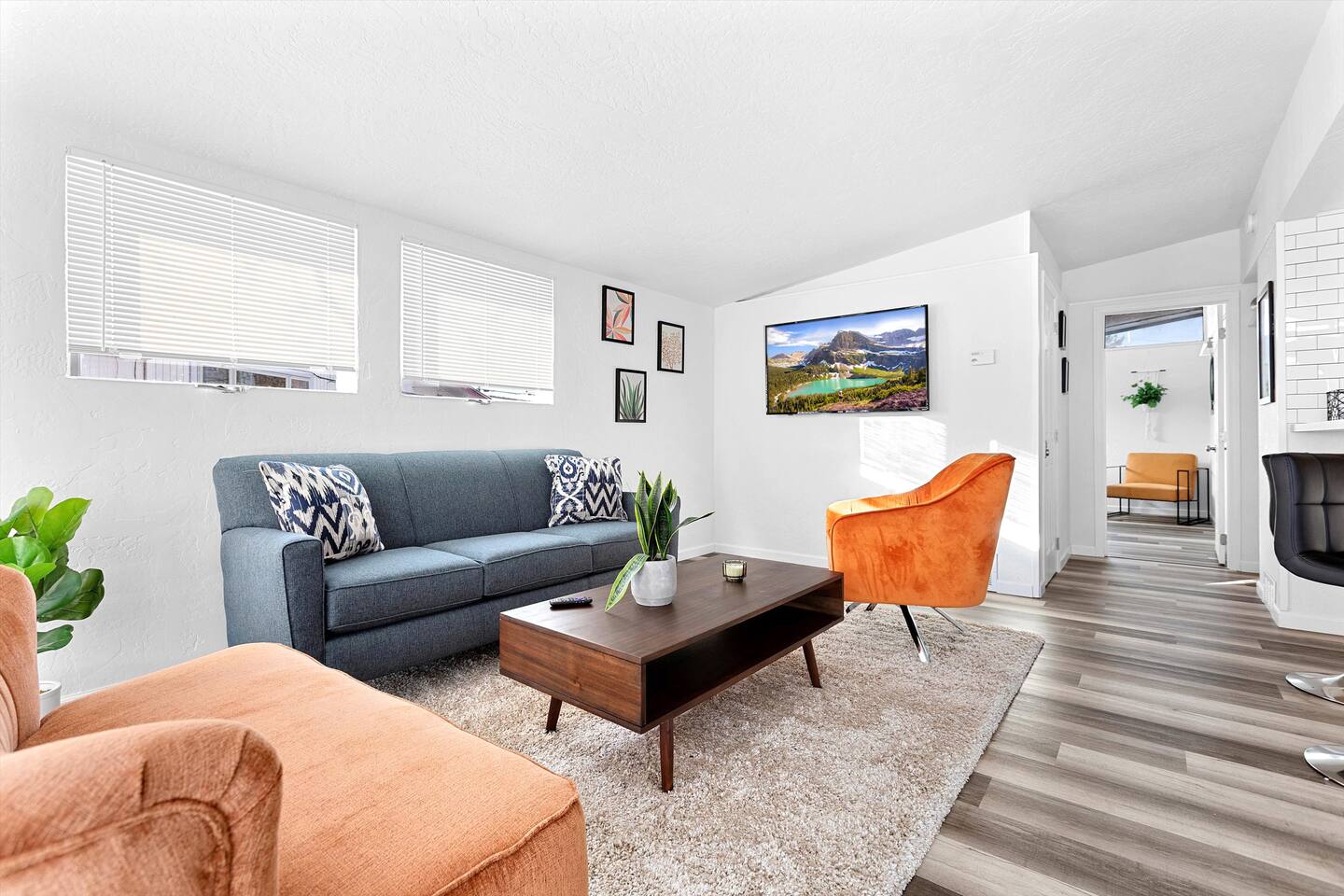 Bright & Stylish 2 Bedroom Home