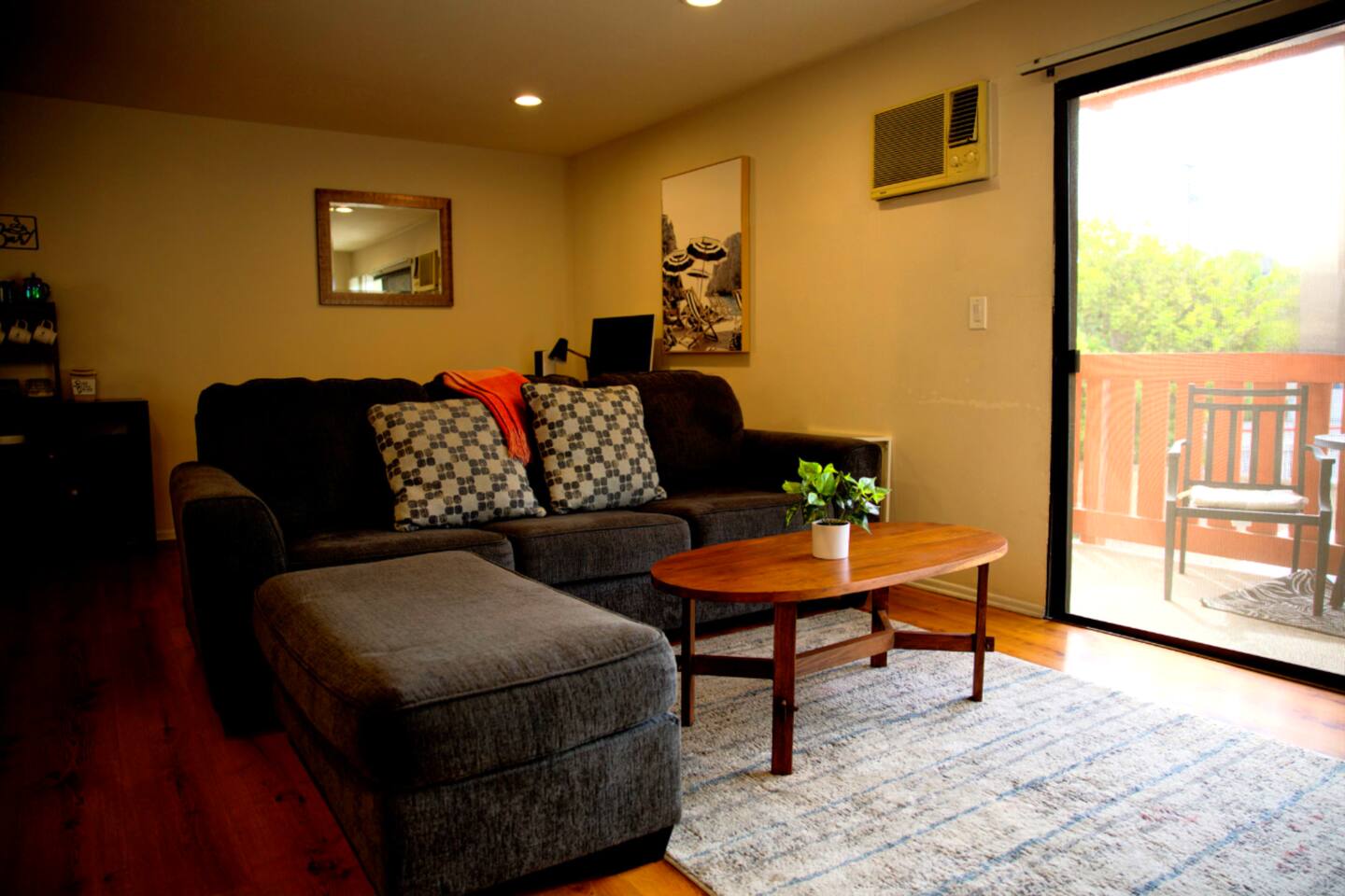 Long Stays Welcome | King Bed, Workspace, Garage