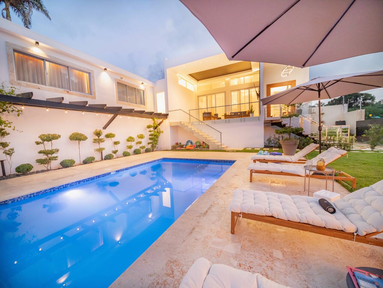 Stylish Luxury Villa in Sosua- 5BR Suites!