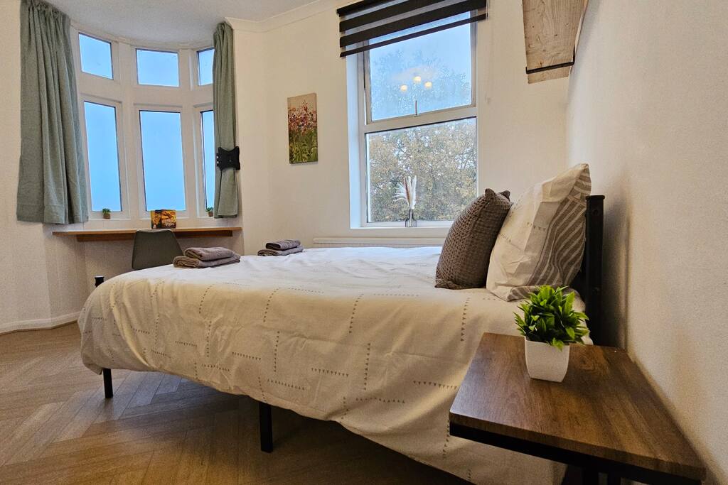 Renovated Studio - Camberwell