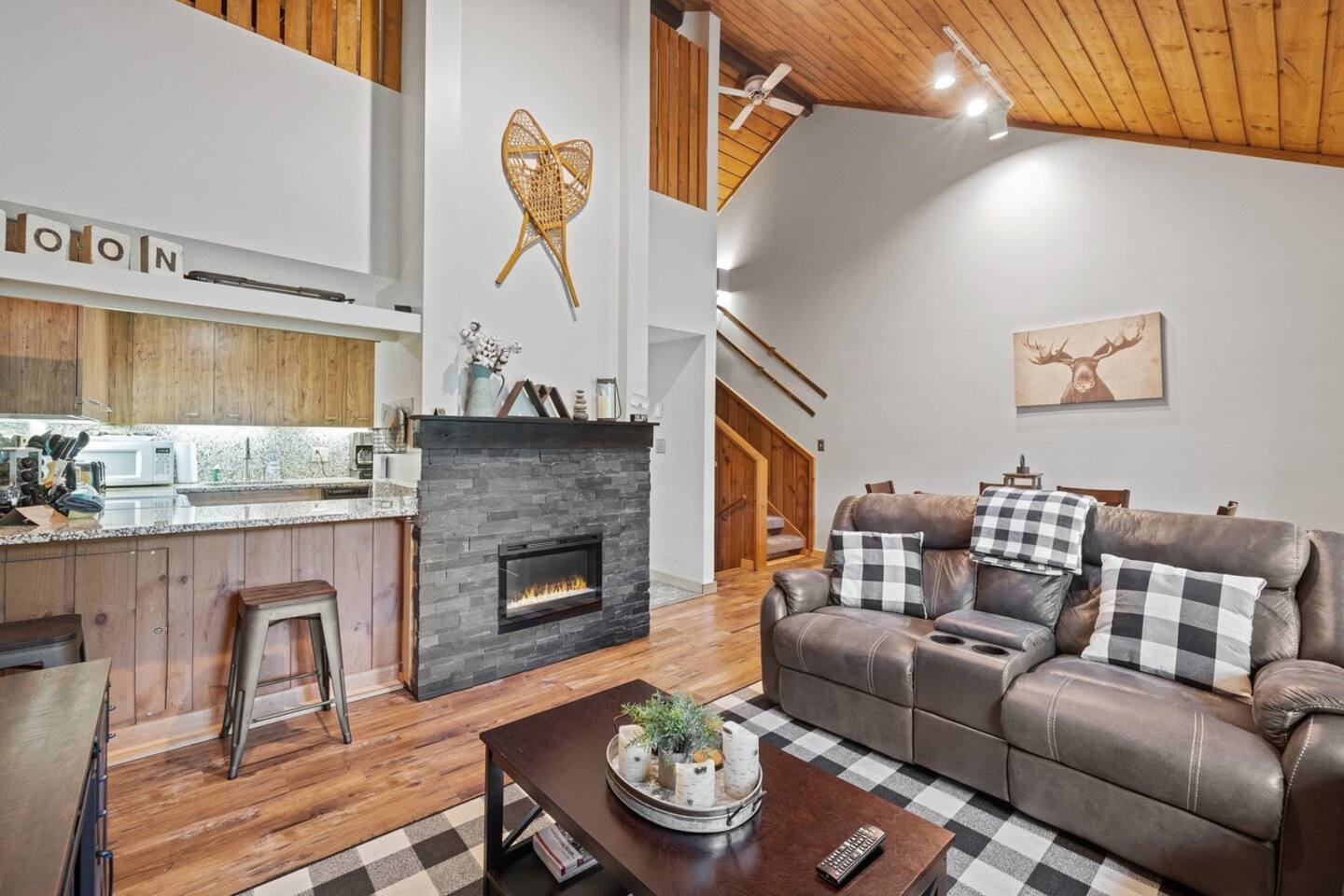 The Mountain Retreat | Ice Castles | Pools | Views