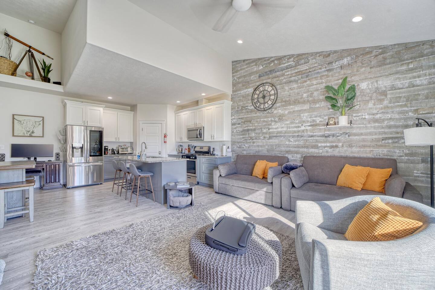 Jolly Rancher< Lux amenities/Kayaks/vr gaming